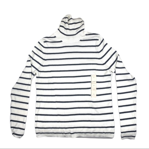 a new day Sweaters - A New Day Cream Striped Long Sleeve Sweater Medium